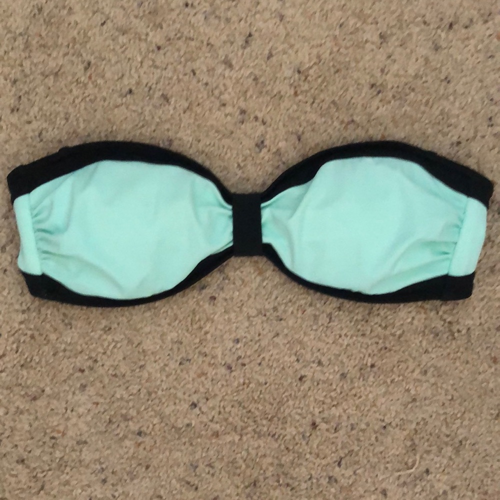 PINK Strapless swim top